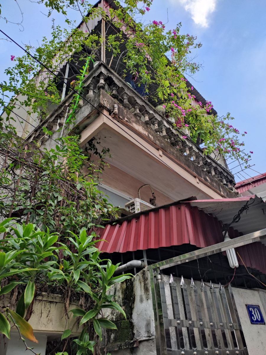 Bán nhà 2,5 tầng ngõ 72 Nguyễn Công Trứ